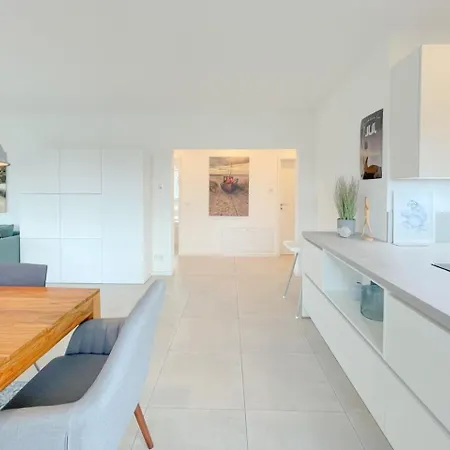 Achterwasserblick Strandstrasse 21c Koelpinsee * Loddin