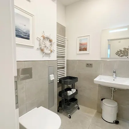 Achterwasserblick Strandstrasse 21c Koelpinsee Apartmán